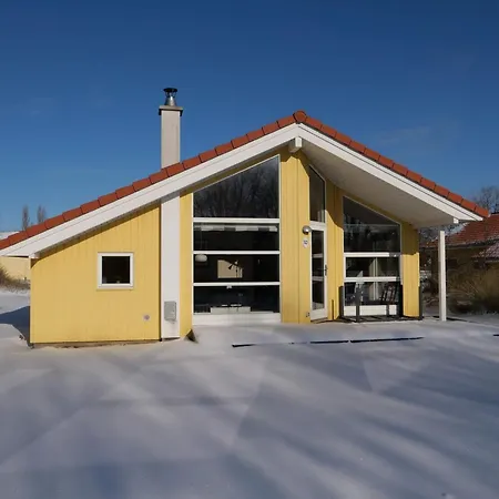 Cosy Coastal For 6 Guests * Großenbrode