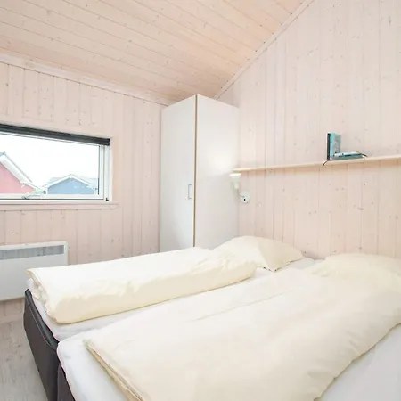 Cosy Coastal For 6 Guests * Großenbrode